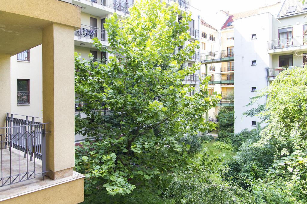 Kazinczy Dream Apartment บูดาเปสต์ ภายนอก รูปภาพ